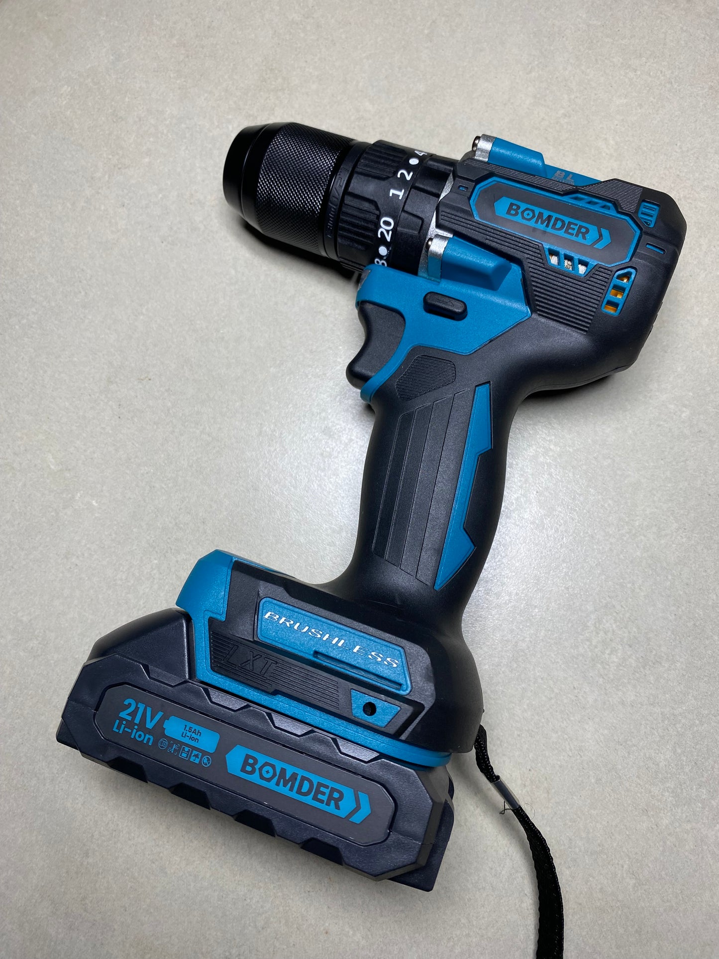 Taladro Inalámbrico BOMDER 21V Brushless – 60Nm